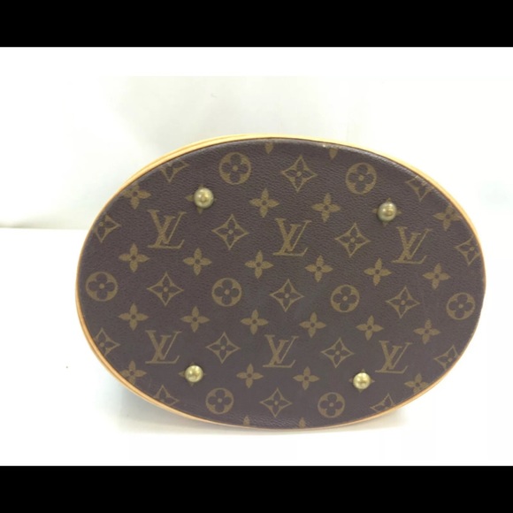 💣💣Sold💣💣Authentic Louis Vuitton Bucket GM - Picture 3 of 8